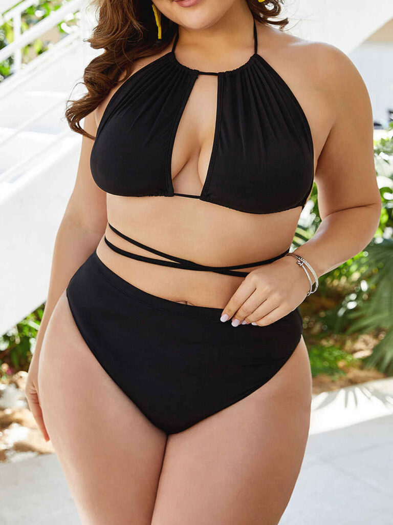 Custom Plus Size Bikini Set with Halter Neck & High-Waisted