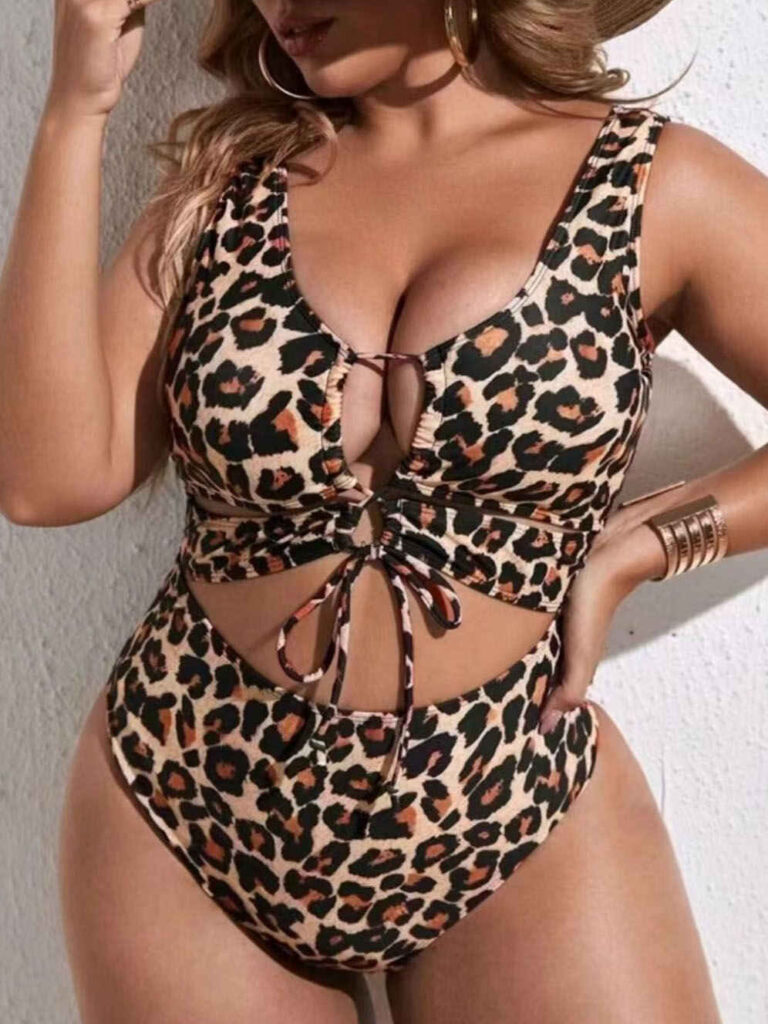 Plus Size Bikini003 front
